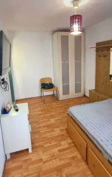 Unirii, Piata Alba Iulia, Matei Basarab